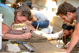 UW Researchers, students comb Hell Gap for clues to early Paleoindian culture
