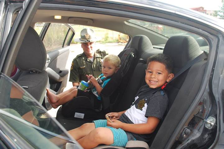 What did a Wyoming Highway Patrol Trooper give out instead of a ticket?