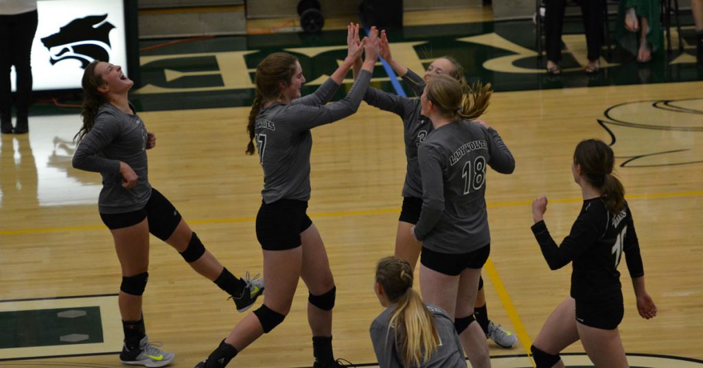 GRHS Volleyball Will Head to Casper for State