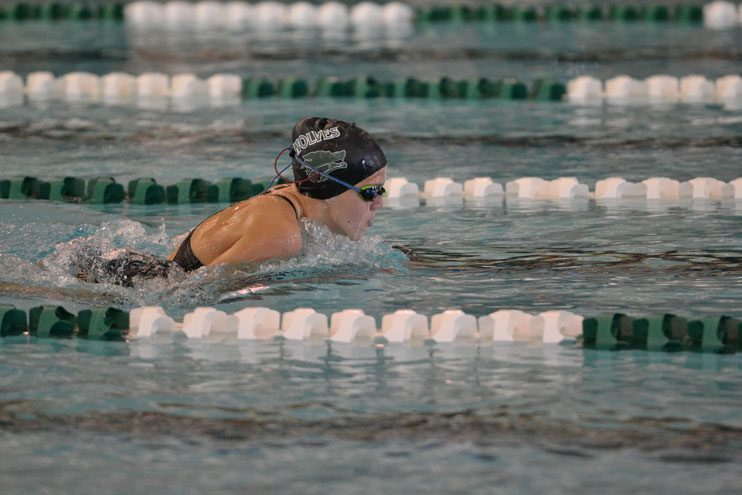 GRHS Swimming Hosts Two Meets Over Weekend