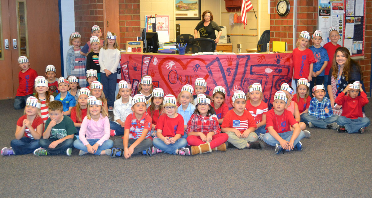 Two Local Veterans Join Washington Elementary for Muffins with Military