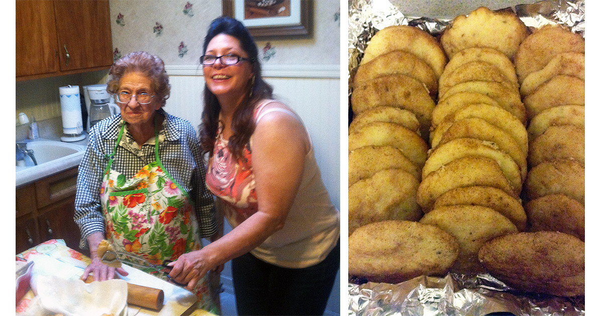 Christmas Cookie Contest – Bizcochitos Served with Hot Chocolate