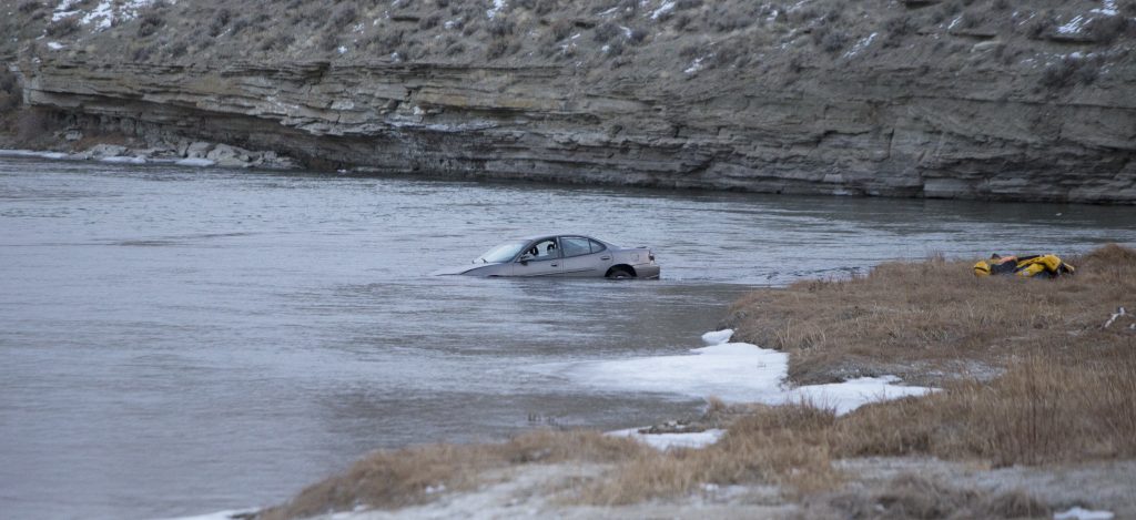 Vehicle Drives Into Green River, Prompts River Rescue