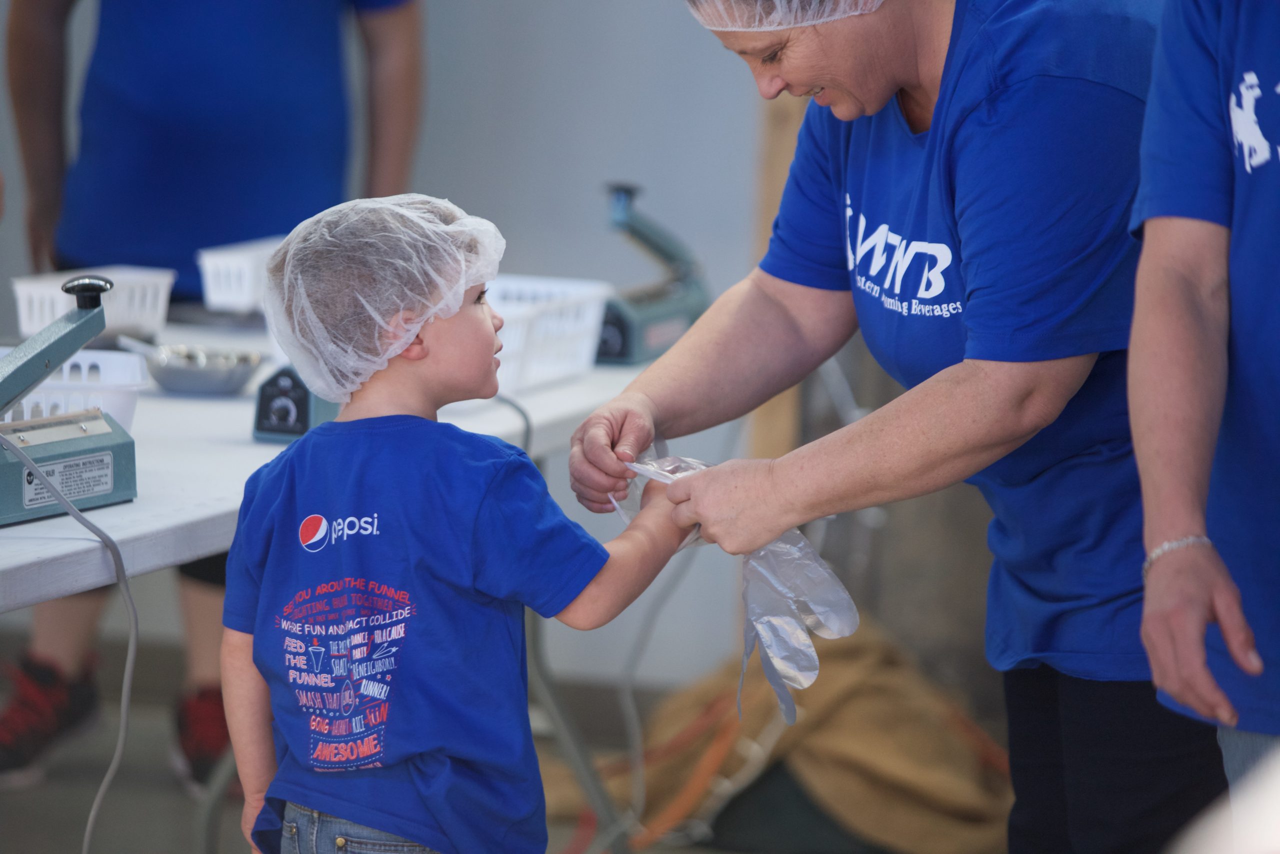 Western Wyoming Beverages Packs Over 31,000 Meals for Local Food Banks