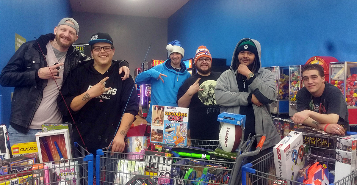 Wrapped Up Benefit Concert Raises $800