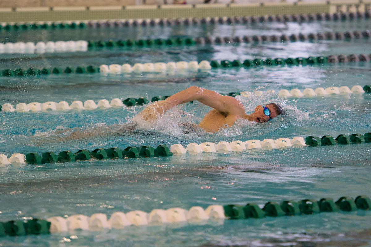 RSHS Boys Swimming and Diving Takes Seventh at Laramie Invite