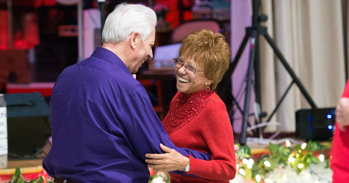 PHOTOS: GHSC Hosts Valentine’s Day Dinner and Dance