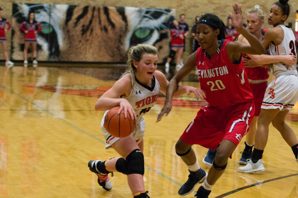 PHOTOS: Lady Tigers Fall to No. 5  Evanston in Close Overtime Game, 63-60
