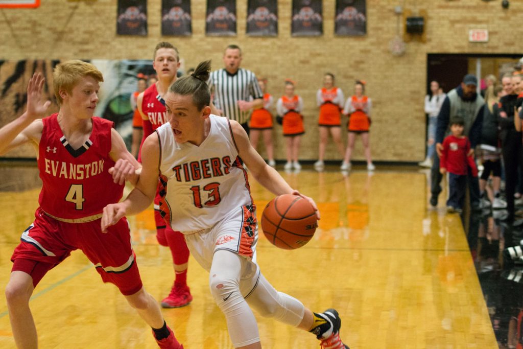 PHOTOS: Tigers Dropped by No. 2 Evanston in Close Match Up