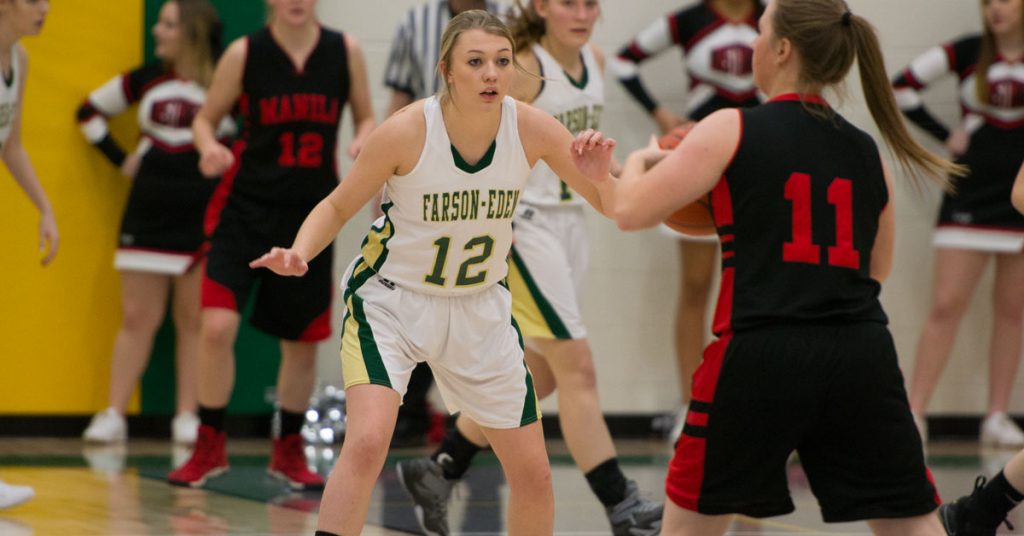 No. 5 Lady Pronghorns Defeat Saratoga at Home, 35-18