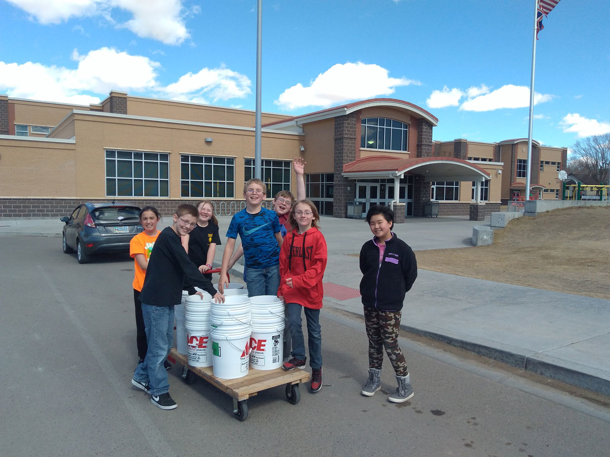 Eastside Elementary Raises Change For Lyme Disease Benefit