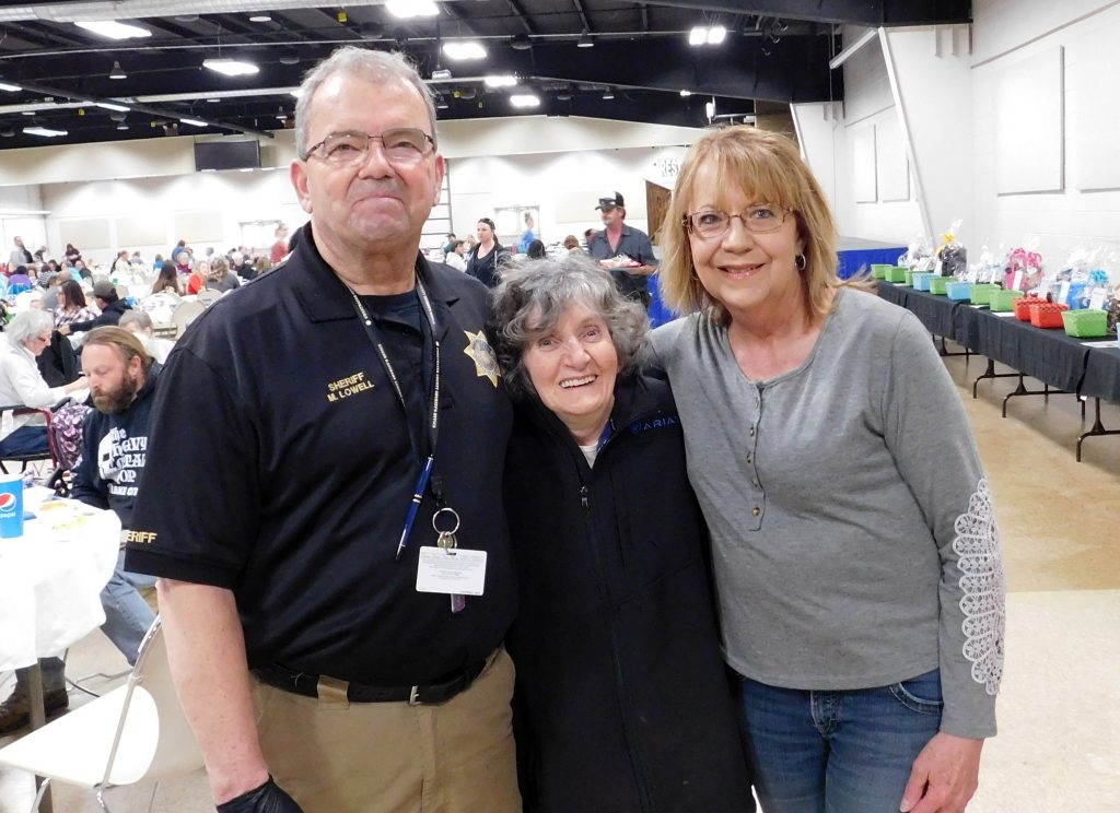 Excellent Turnout For 2018 Bowls Of Caring Event