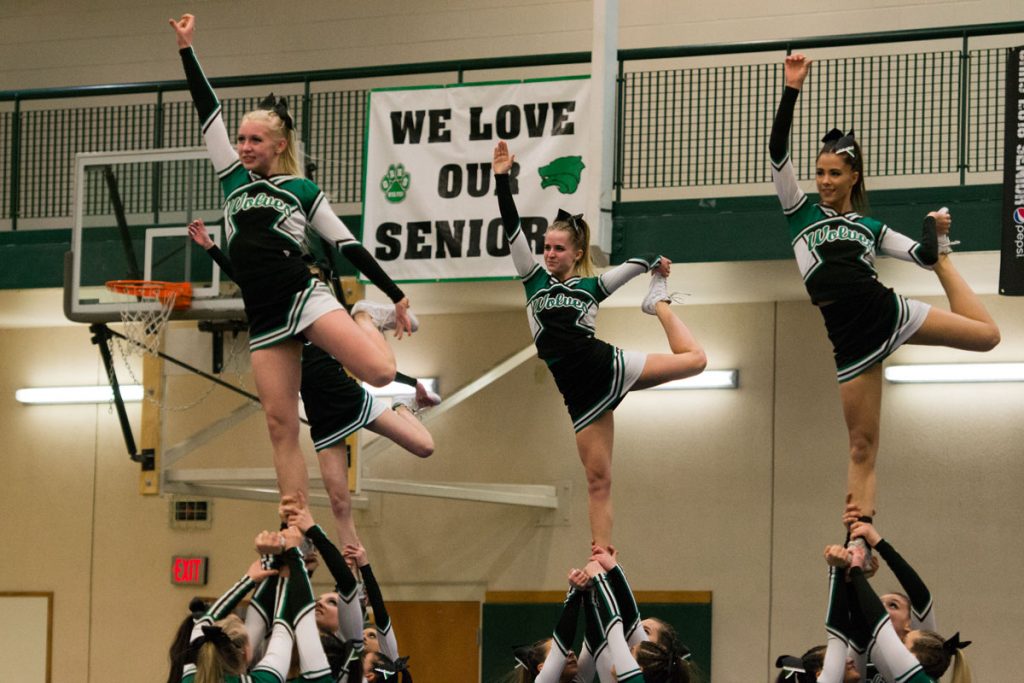 GRHS Cheer Take First in Non-Stunt at State