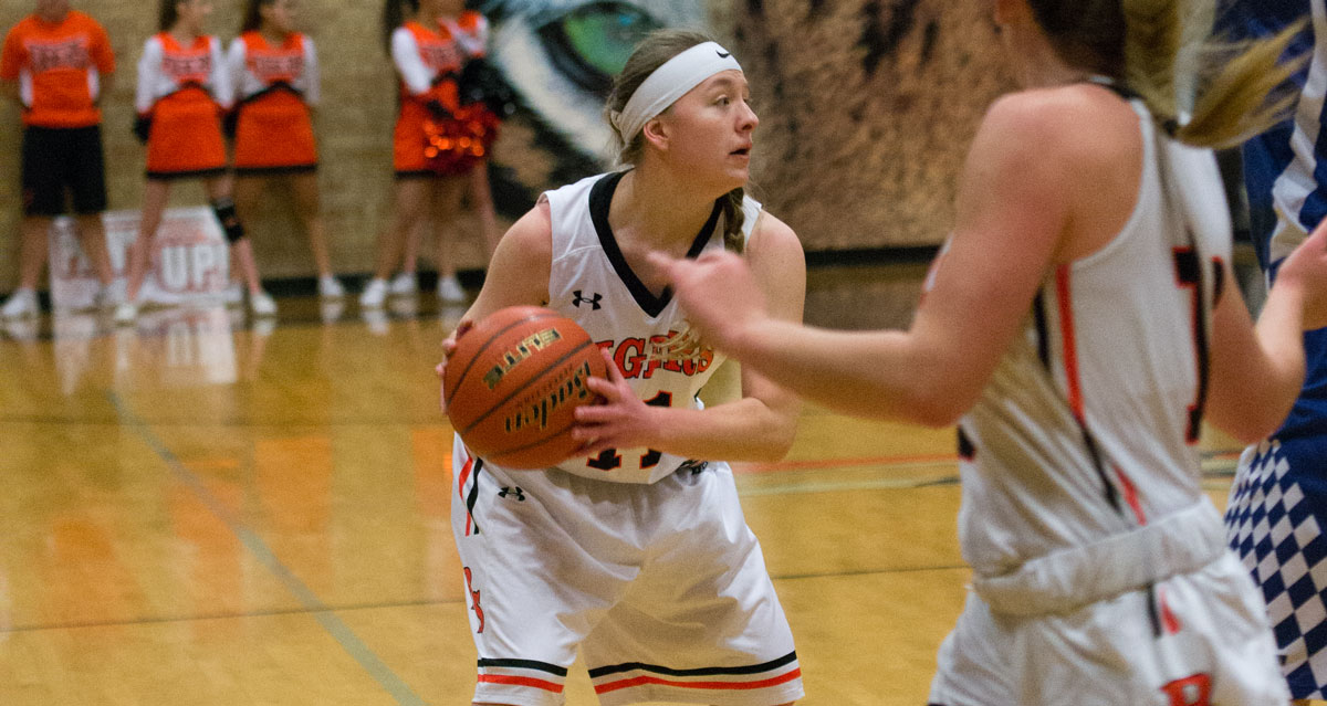 Lady Tigers Beat Natrona to Take Third at Regionals