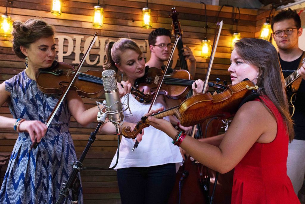The Quebe Sisters Swing Into Pinedale April 14