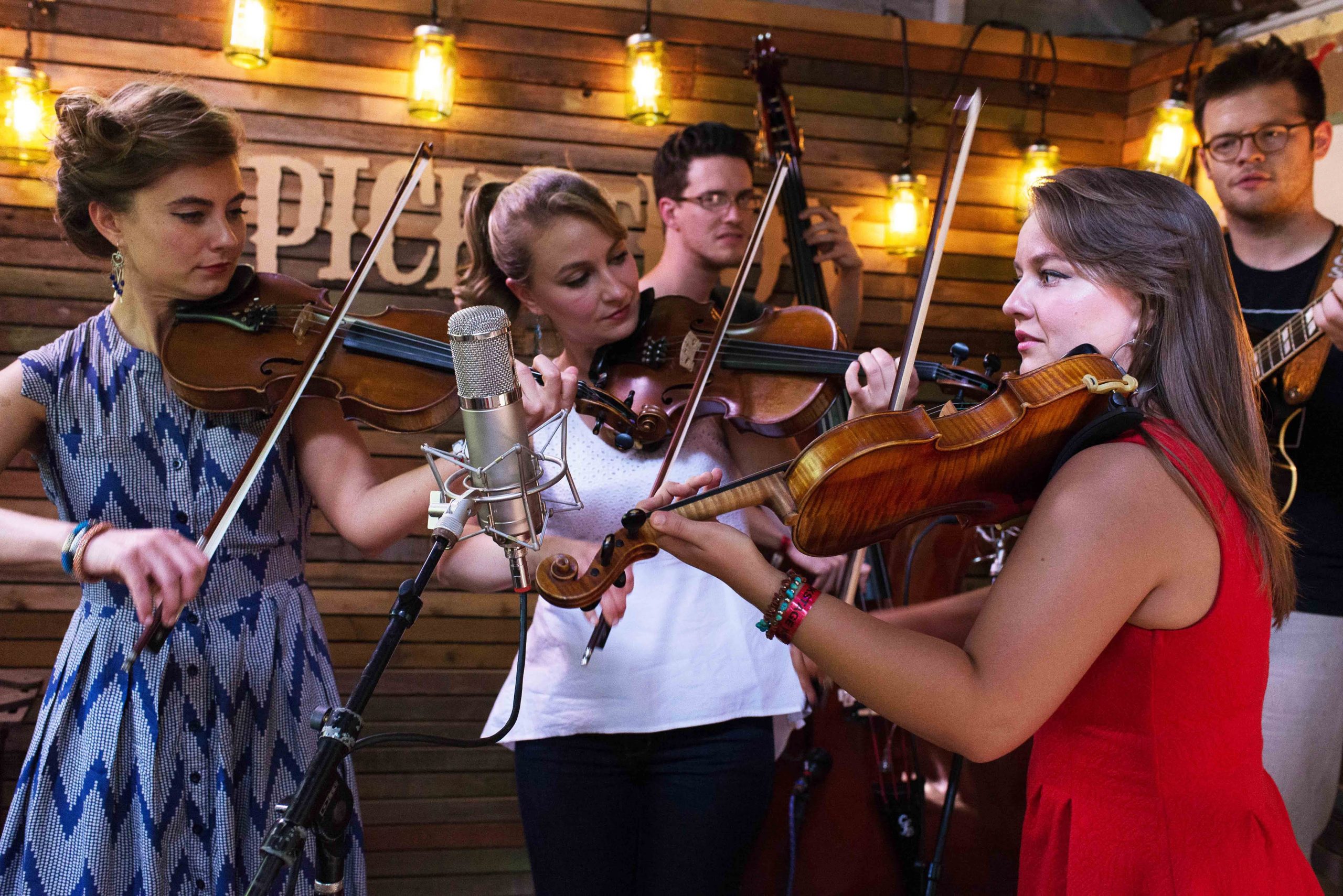 The Quebe Sisters Swing Into Pinedale April 14