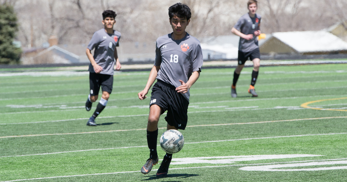RSHS Boys Soccer Falls to Jackson, 2-1