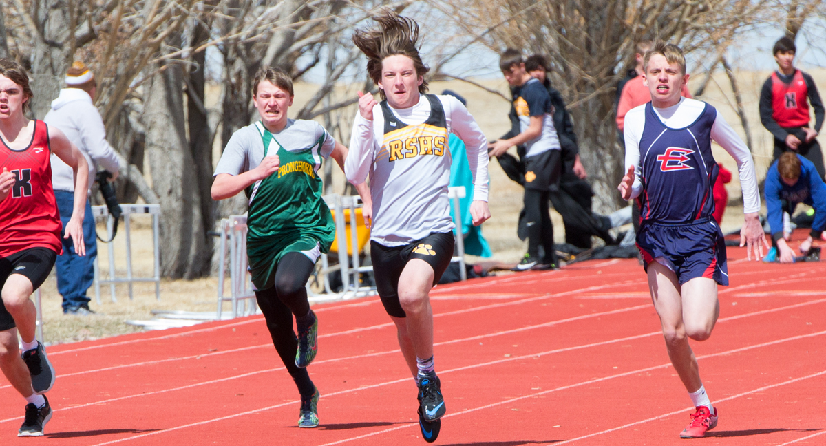 RSHS Track and Field Competes at Mountain Man Invitational