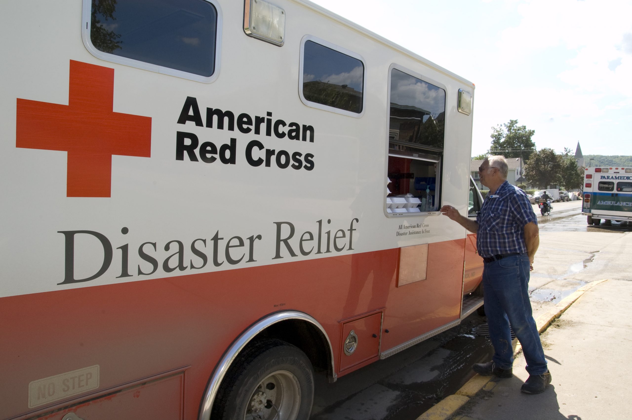 Red Cross Taking Donations to Aid Roosevelt Fire Victims