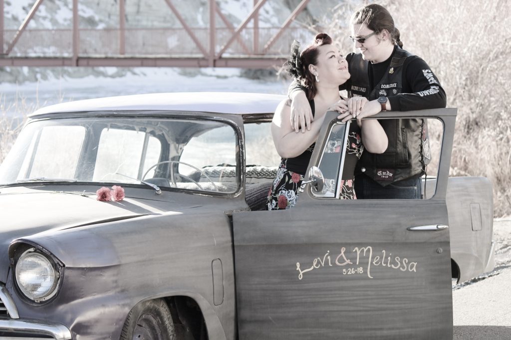 Levi Dusel and Melissa Vecht to Exchange Vows in May