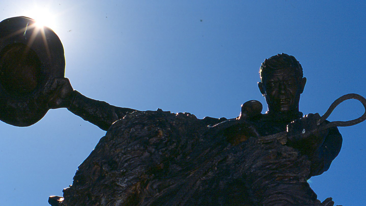 Three UW Athletics Teams Receive National Recognition for Academic Performance