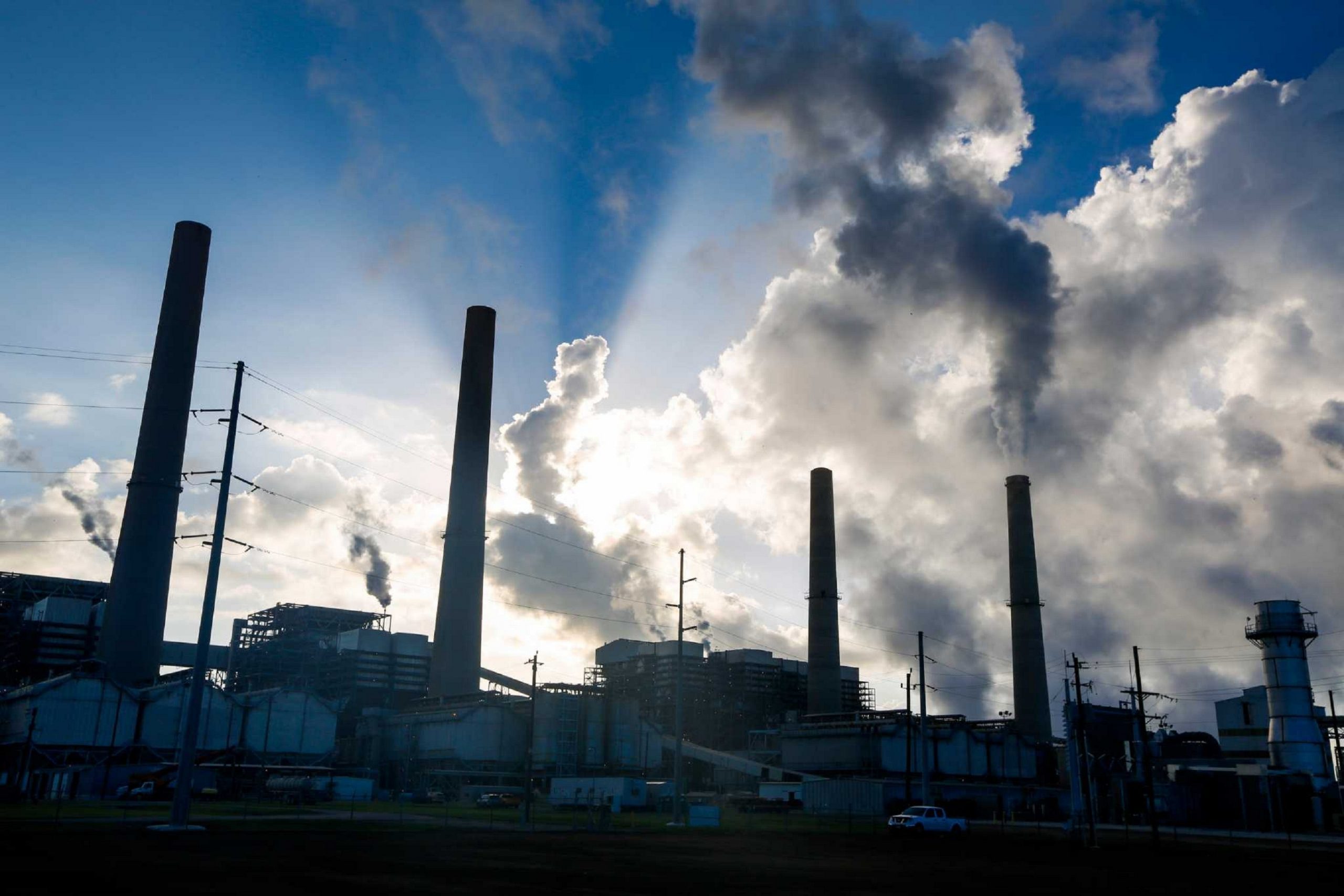 UW Receives $9.77 Million for Carbon Storage Feasibility Project