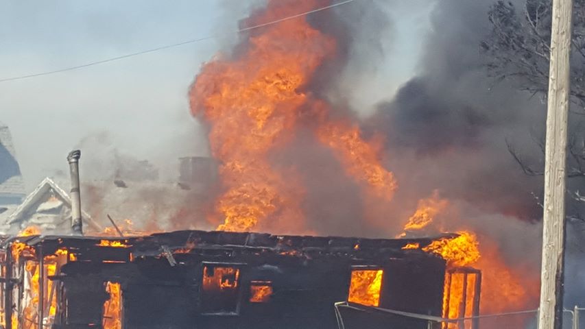 North Rock Springs Fire Spread in Less Than a Minute, Took Massive Coordinated Effort