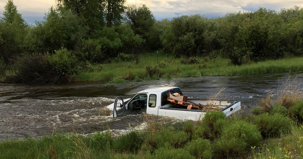 Sublette County Sheriff’s Office Investigates Unoccupied Truck in New Fork River Near Pinedale