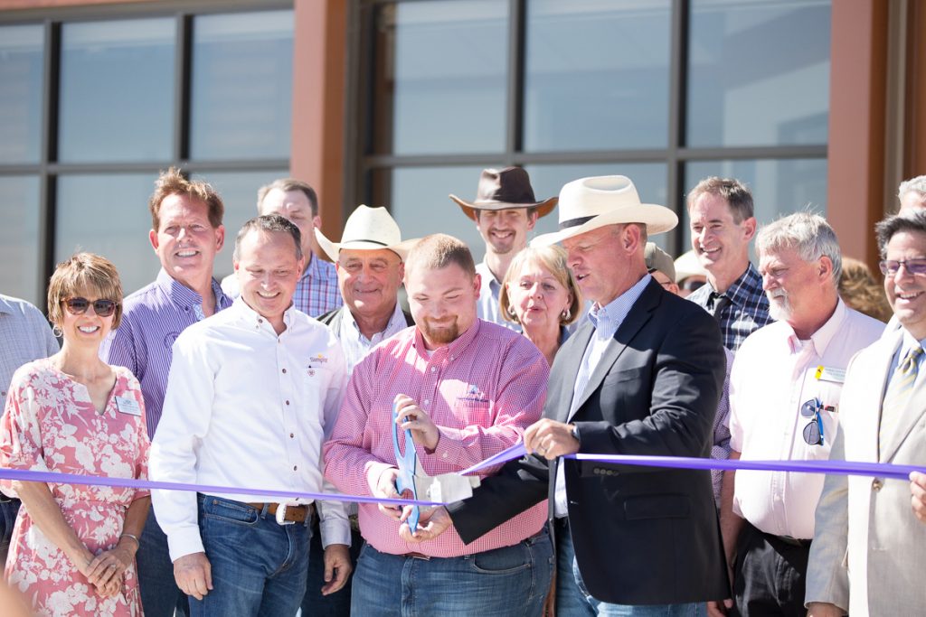 Airport Opens New General Aviation Facility Powered by Renewable Energy