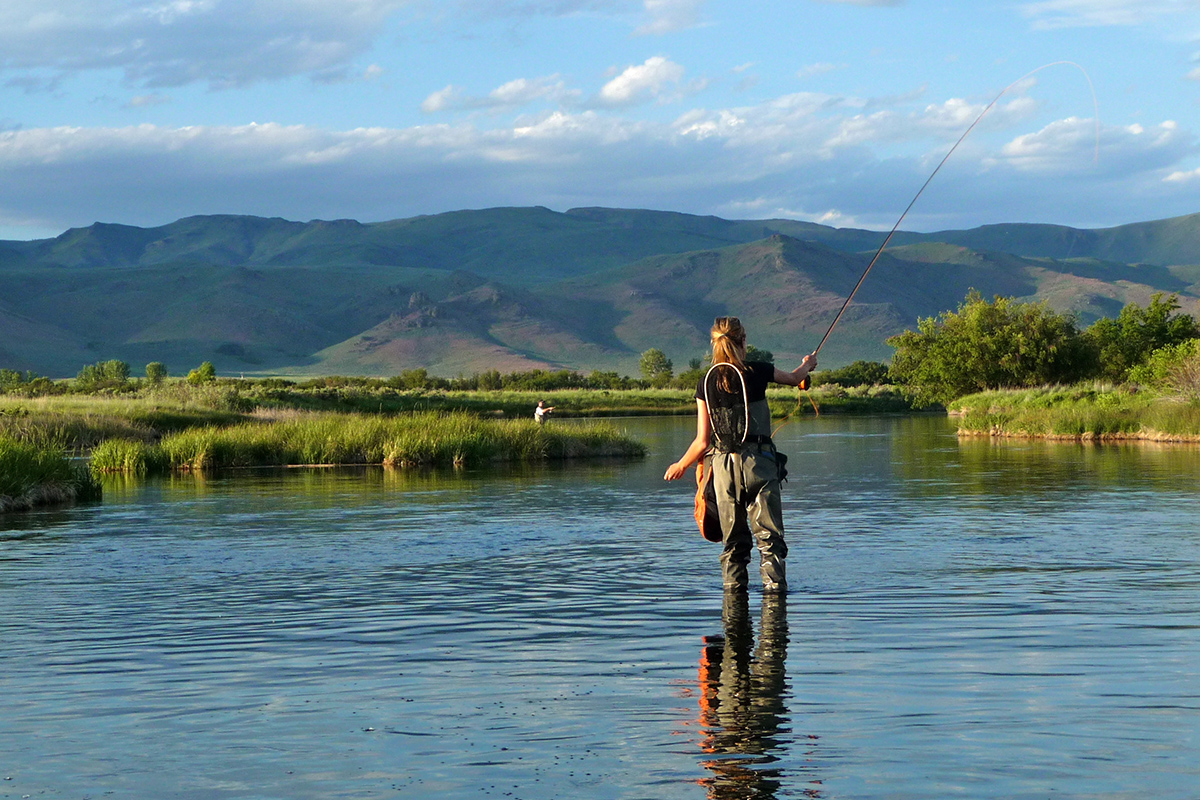 Seedskadee Chapter Receives Donated Fly Rods from L.L. Bean