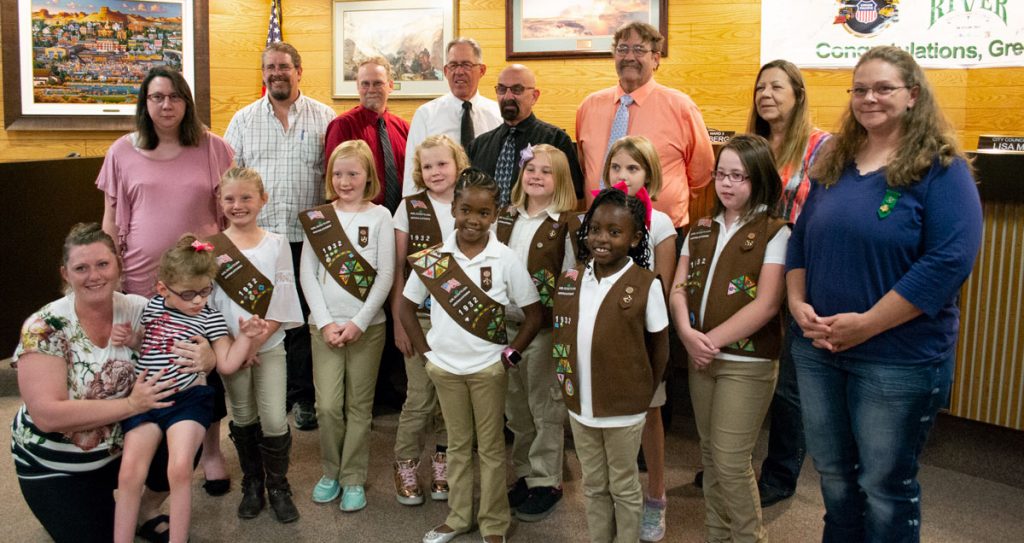 Green River City Council Recognizes Girl Scout Troop 1932 for their Take Action Project