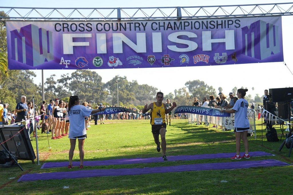 Cowboy Runner Paul Roberts Claims Mountain West Cross Country Title