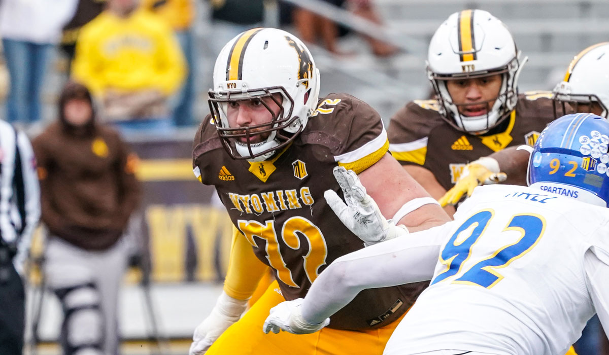 Wyoming Hosts Air Force for Senior Day  and Military Appreciation Day