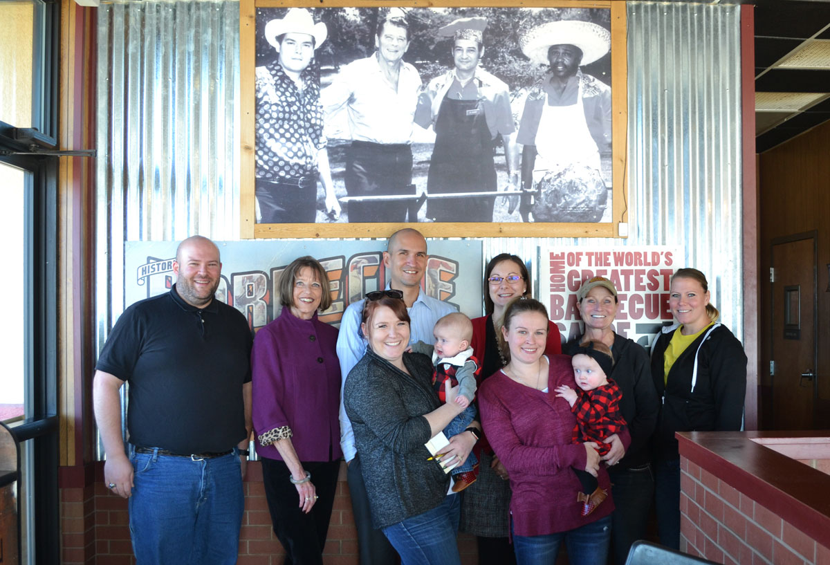 YAP Provides 26 Thanksgiving Meals to Local Families in Need