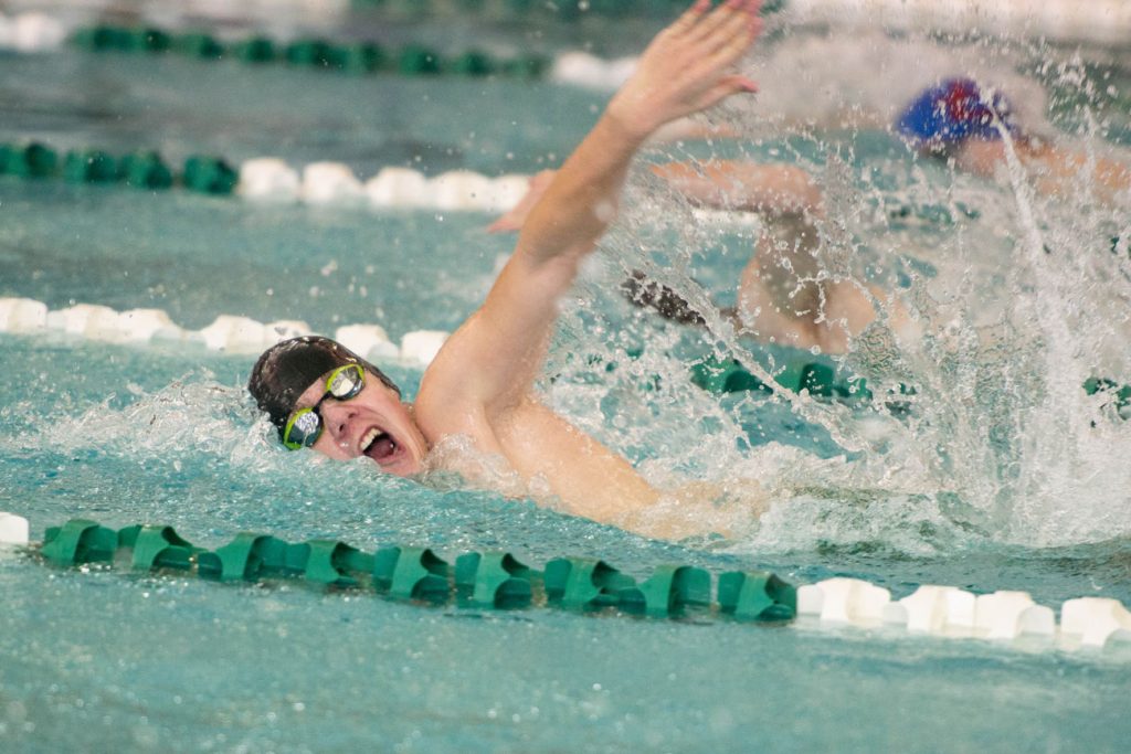 Wolves Swim and Dive Takes Third at Regional Meet