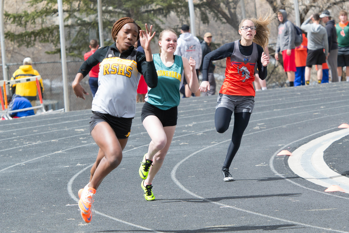 RSHS Girls Indoor Track Team Takes 3rd at State; Boys Take 11th