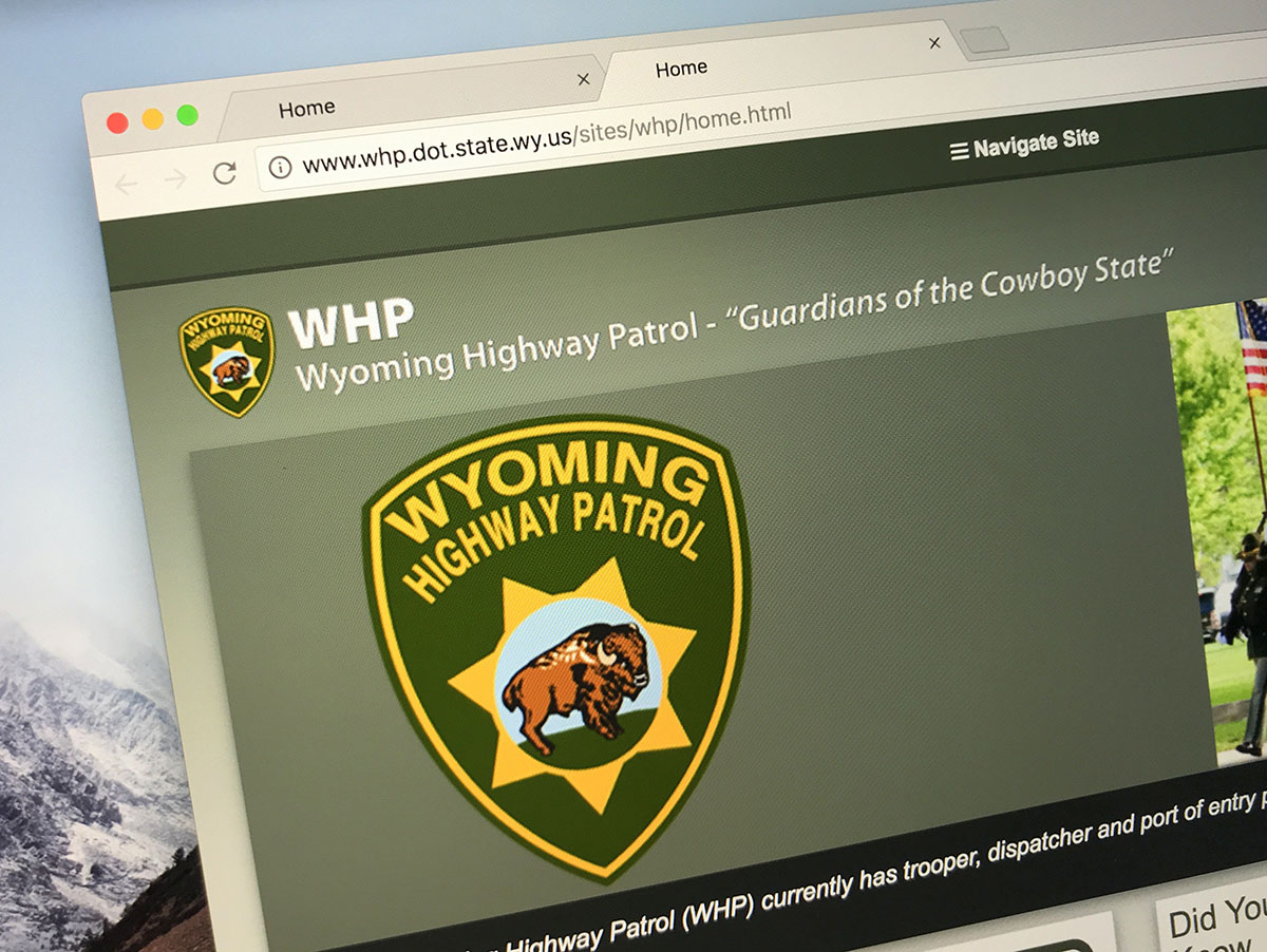 Utah Man Dies in One-Vehicle Rollover Accident Near Laramie