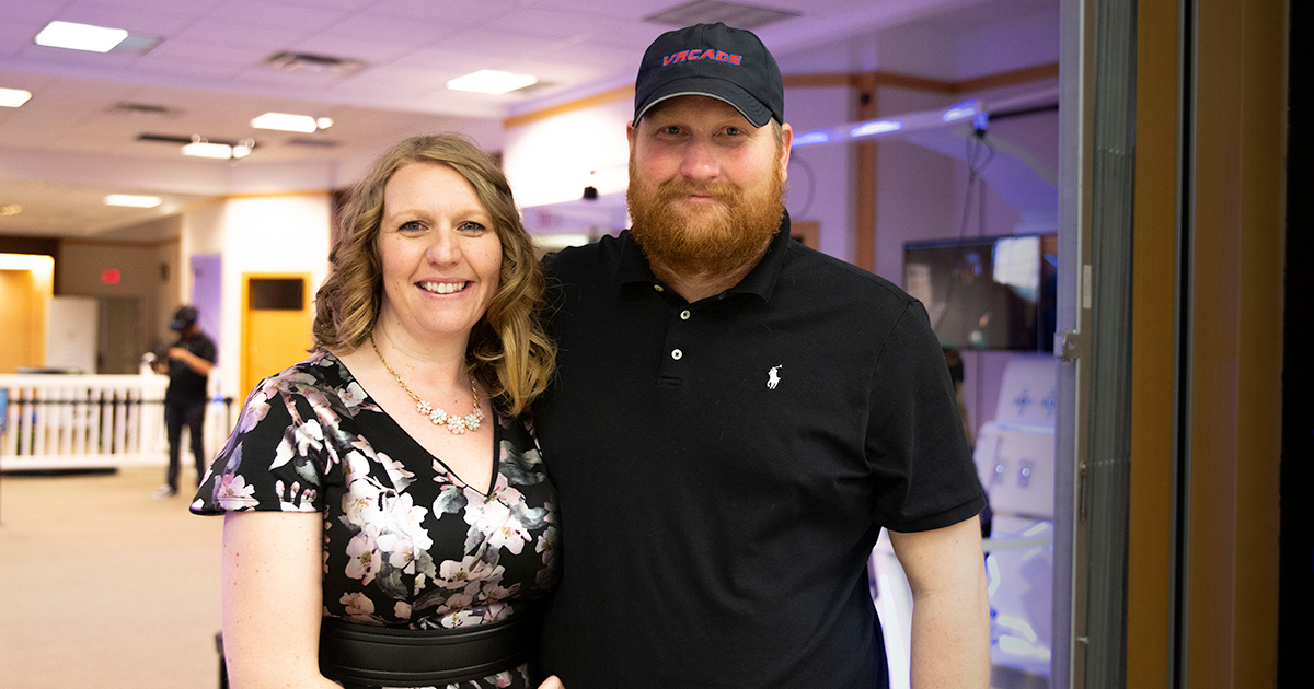 #HOMETOWN HUSTLE: Jen and Ian Baird | VRcade