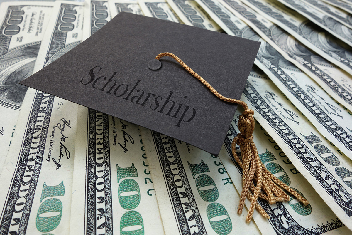 Three Local Students Earn Memorial Hospital Scholarships