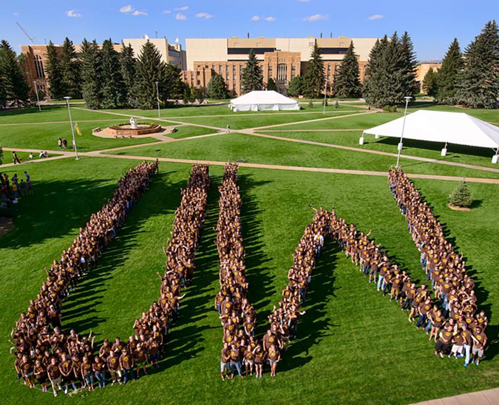 Richardson, Logan Among UW College of Arts and Sciences Named Outstanding Graduates