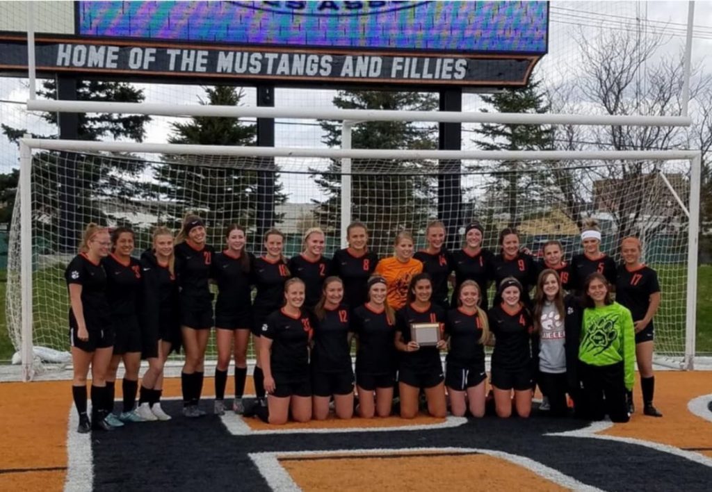 Lady Tigers Win Regional Championship 2-1