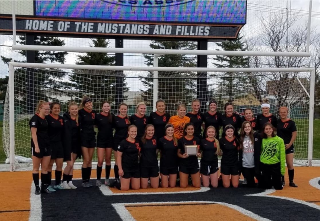 Lady Tigers Win Regional Championship 2-1