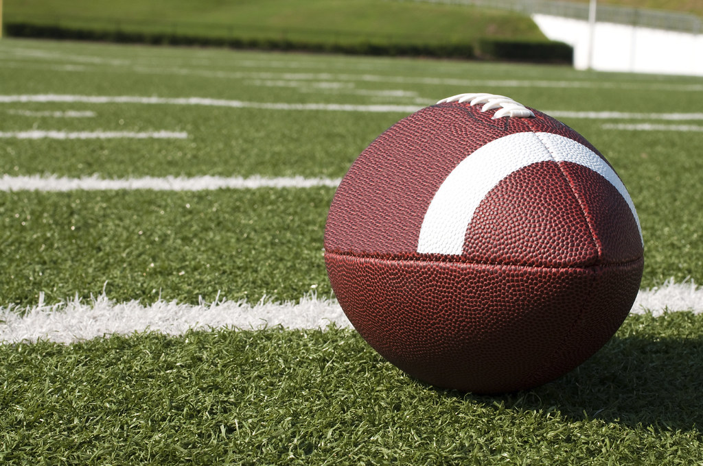 This Week on the GridIron: A Glimpse into Football History