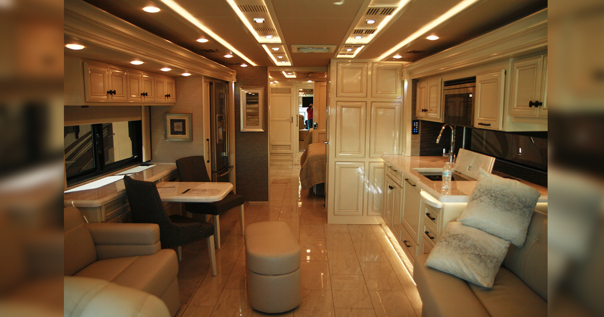 PHOTOS: Tiffin Allegro RV Rally Brings All the Comforts of Home to the Road