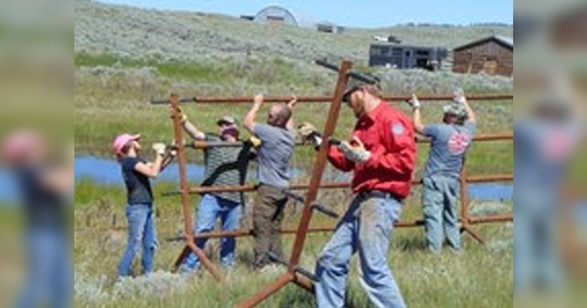 Game and Fish Department Changing Fences to Assist Wildlife Migration