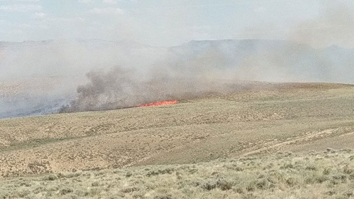 Fire South of Green River Burns Close to 100 Acres