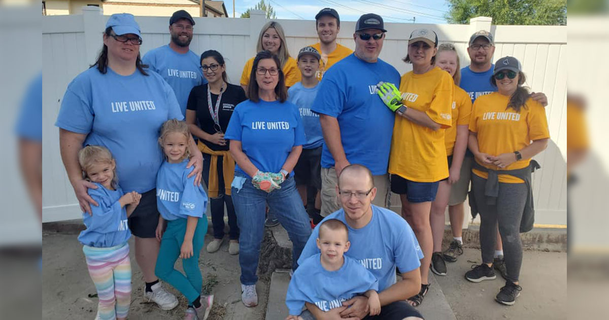 YWCA Thanks United Way Helping Hands Day Volunteers