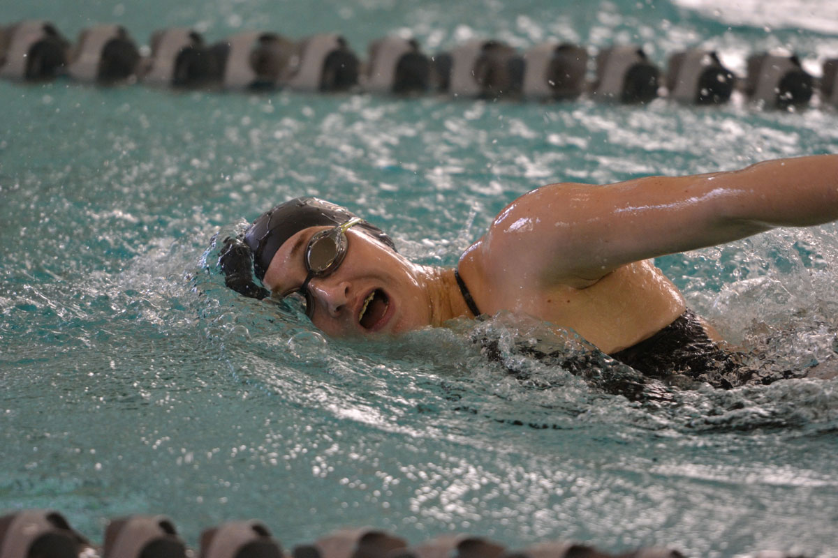 GRHS Girls Swim and Dive Takes First at Home Invitational
