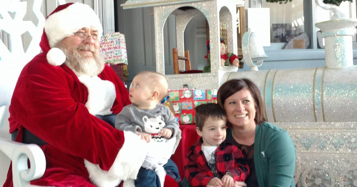 Santa Claus is Coming to [Down]Town!