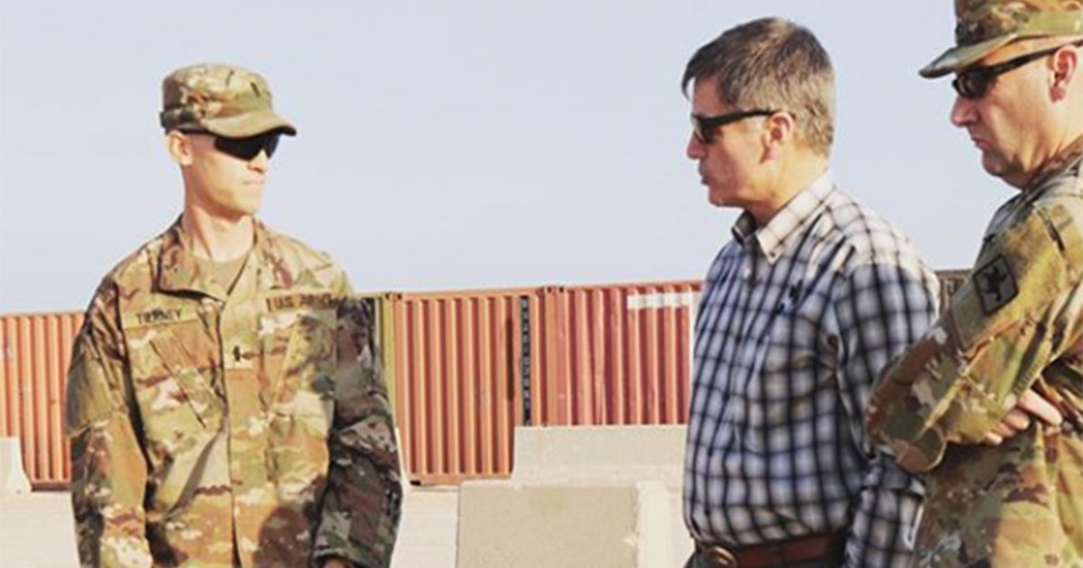 Governor and First Lady Spend Thanksgiving with Deployed Wyoming Army National Guard Soldiers